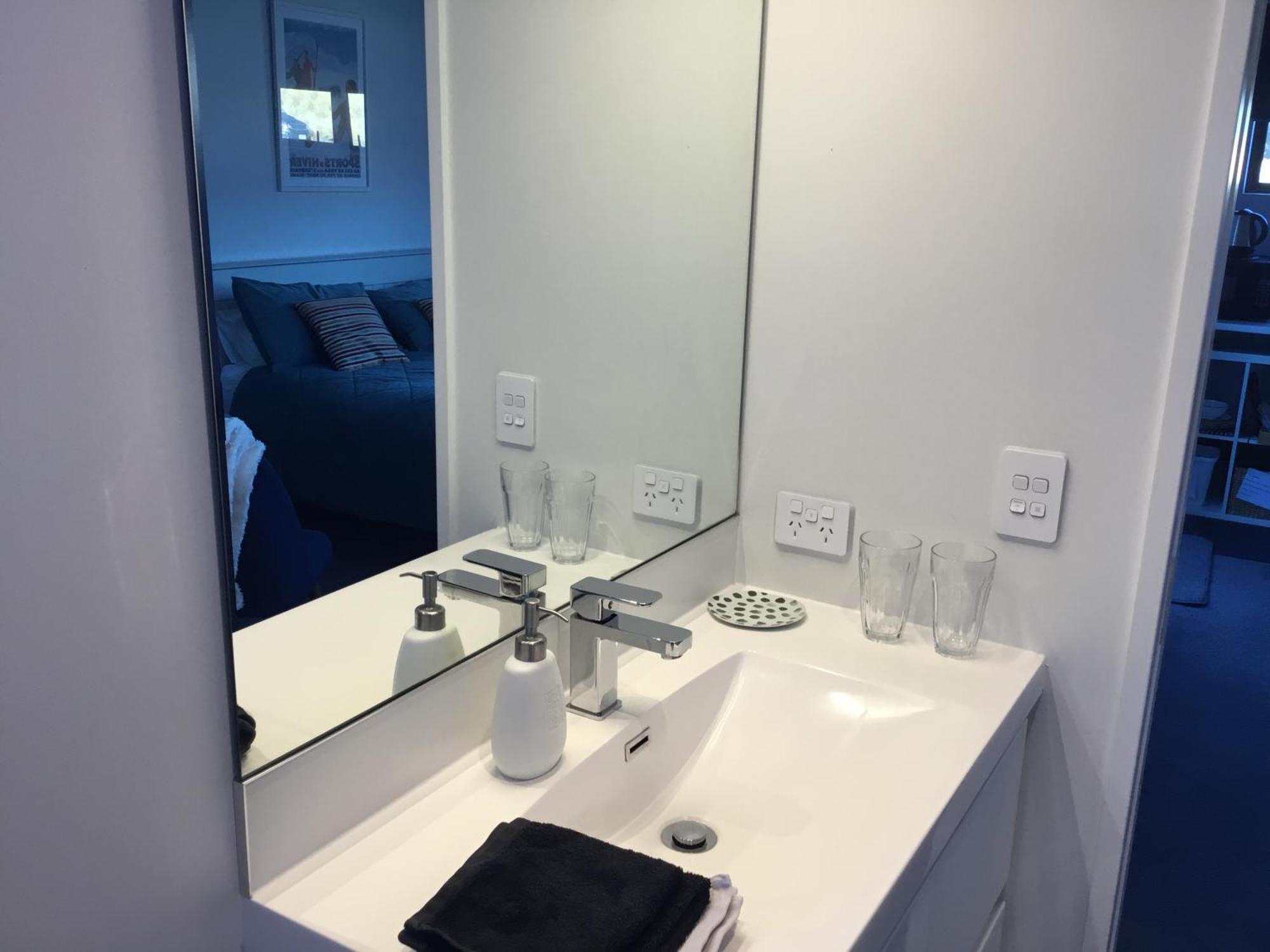 וואנאקה Cozy Stylish Studio Entry Off Northburn Road מראה חיצוני תמונה